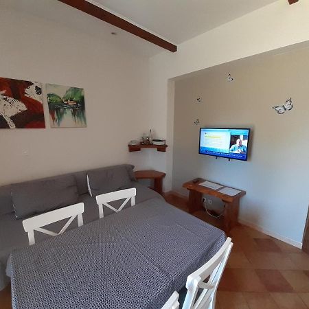 Apartments Bernardis Umag Bagian luar foto