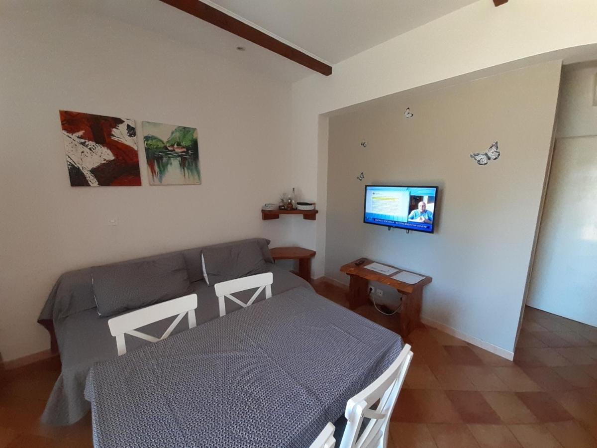 Apartments Bernardis Umag Bagian luar foto