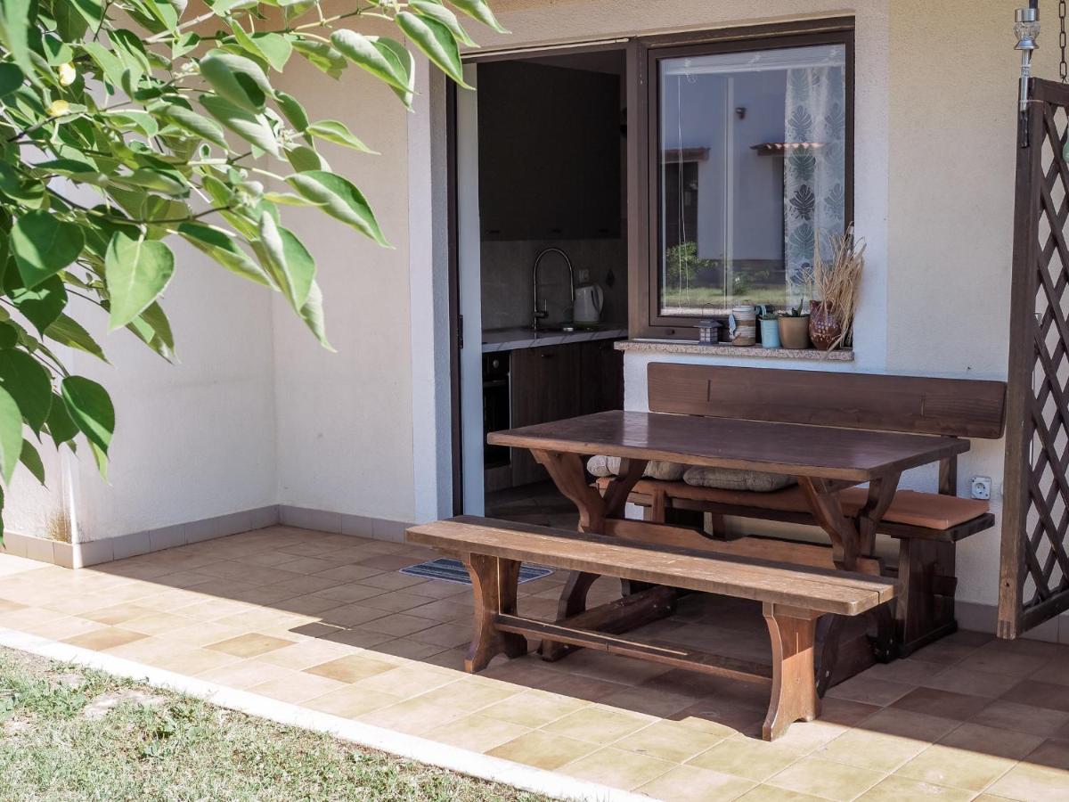 Apartments Bernardis Umag Bagian luar foto